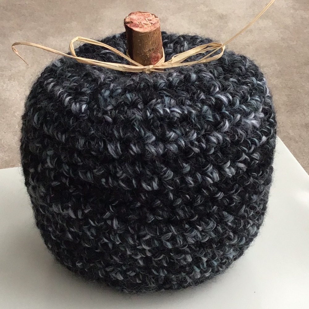 Handcrafted Fall Pumpkin - Medium